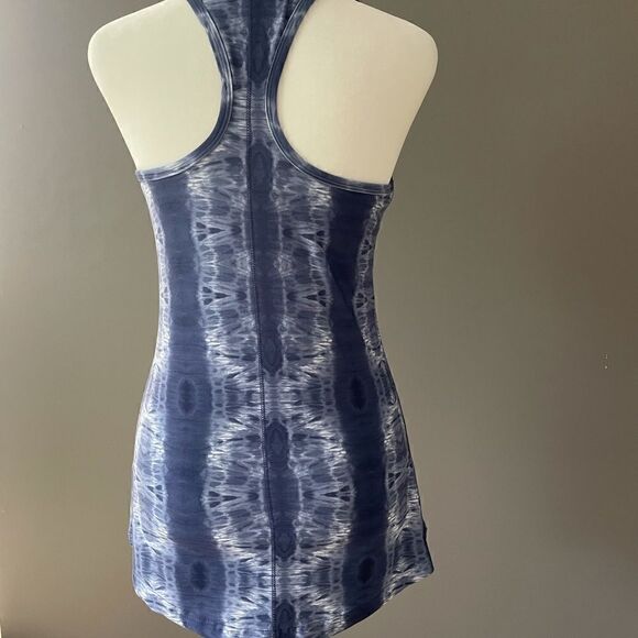 Scorpio Sol Workout Tank with Support Bra - Picture 2 of 5